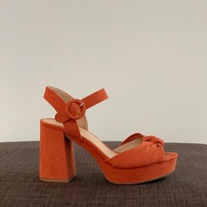 Qupid Coral Pink Suede Heels | 7.5M